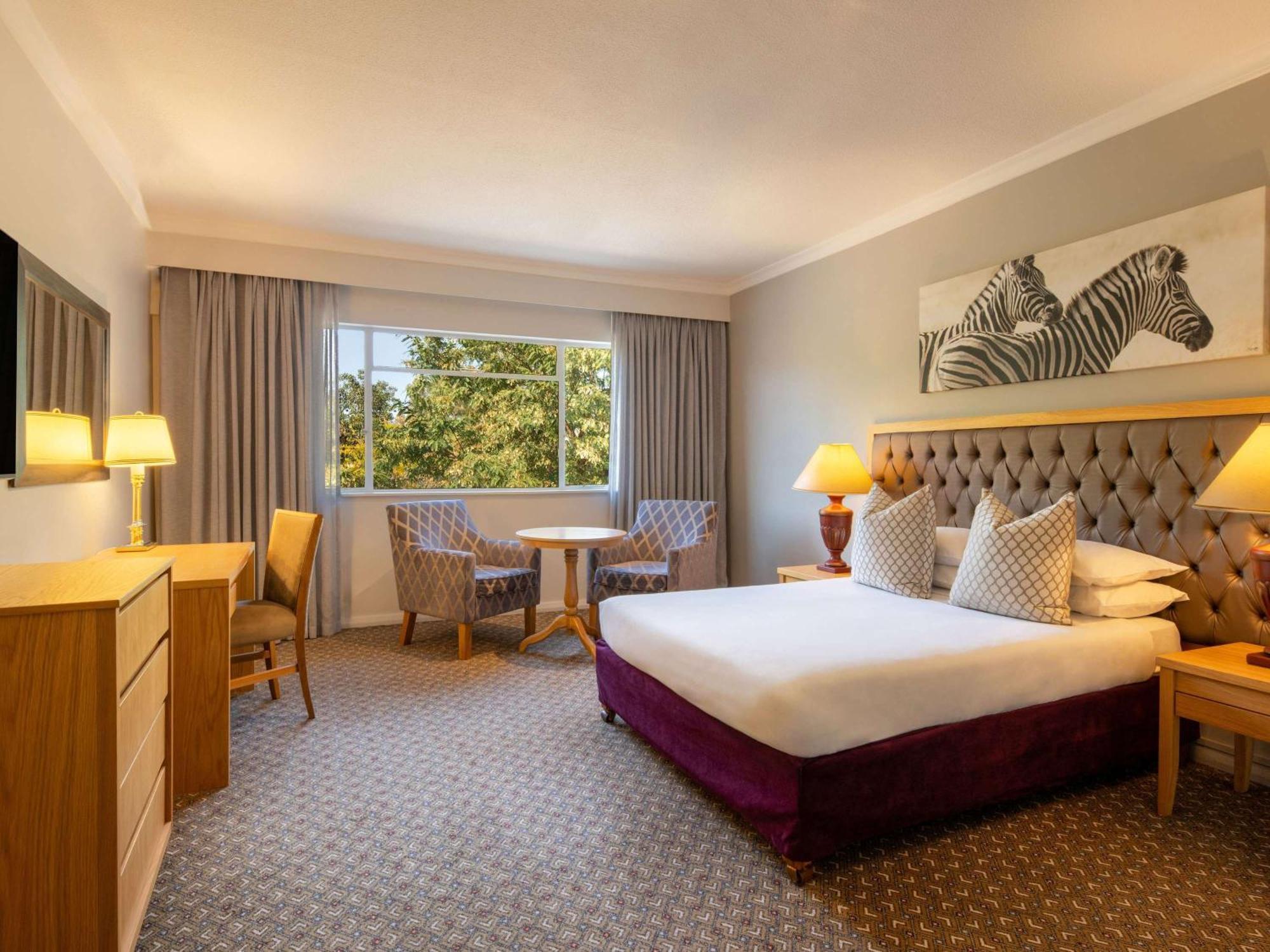 Mercure Hotel Windhoek Dış mekan fotoğraf
